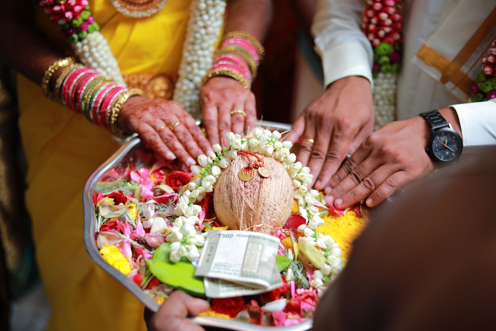 Blessings on the Tray — Muhurtham rituals